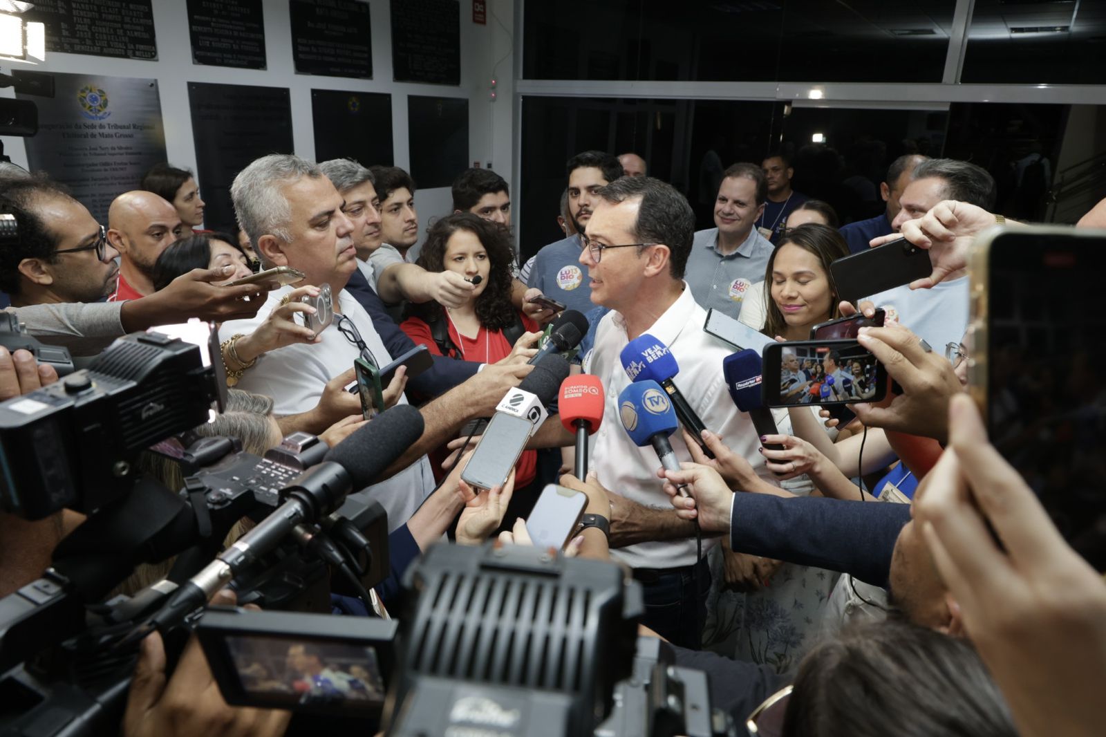 Lúdio vai ao segundo turno com força da população e apoio político